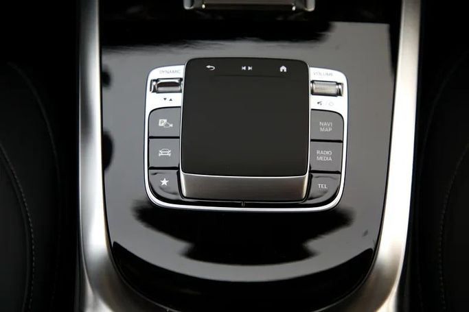جديدة Mercedes-Benz G-Class AMG 63 AMG عملية شد الوجه II (W465), 4.0 l, 2025 في في دبي من Mohammad Alkarak Motors، اللون أخضر. المواصفات الكورية | AUTO.AE