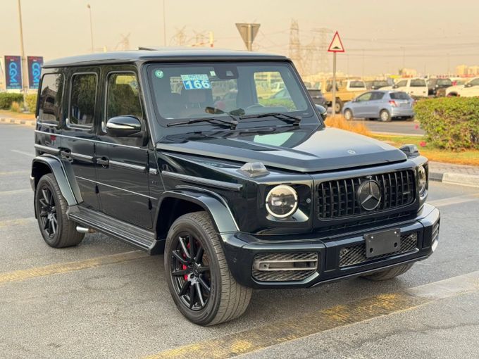 Подержанный Mercedes-Benz G-Class AMG 63 AMG II (W463), 4.0 л, 2019 в Дубае от Saeed Auto Зеленый цвет. Японская | AUTO.AE