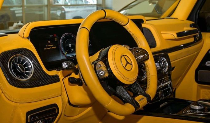 Подержанный Mercedes-Benz G-Class AMG Brabus 800 II (W465) Рестайлинг, 4.0 л, 2024 в Дубае от F7 Motors Зеленый цвет. GCC | AUTO.AE