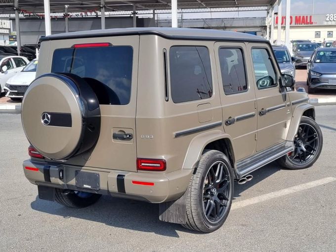 Подержанный Mercedes-Benz G-Class AMG 63 AMG II (W463), 4.0 л, 2021 в Дубае от Saeed Auto Зеленый цвет. Японская | AUTO.AE