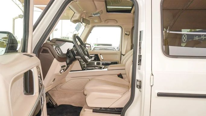 Подержанный Mercedes-Benz G-Class AMG 63 AMG II (W463), 4.0 л, 2019 в Дубае от Ibitisam Motors Белый цвет.  | AUTO.AE