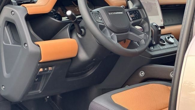 Подержанный Mercedes-Benz G-Class AMG 63 AMG II (W463), 4.0 л, 2023 в Дубае от Falcons GT Motors FZCO Черный цвет. Европейская | AUTO.AE