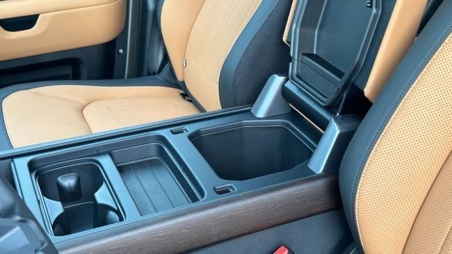 Подержанный Mercedes-Benz G-Class AMG 63 AMG II (W463), 4.0 л, 2023 в Дубае от Falcons GT Motors FZCO Черный цвет. Европейская | AUTO.AE