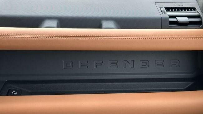 Подержанный Mercedes-Benz G-Class AMG 63 AMG II (W463), 4.0 л, 2023 в Дубае от Falcons GT Motors FZCO Черный цвет. Европейская | AUTO.AE