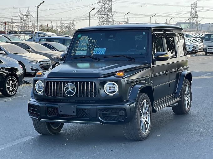 Подержанный Mercedes-Benz G-Class AMG 63 AMG II (W463), 4.0 л, 2022 в Дубае от Lakhani Motors Черный цвет. Японская | AUTO.AE