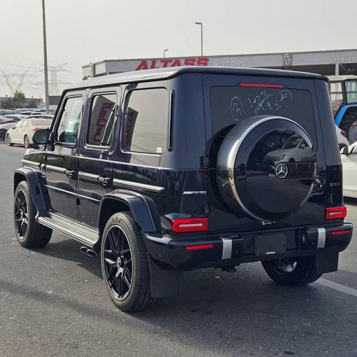 Подержанный Mercedes-Benz G-Class AMG 63 AMG II (W463), 4.0 л, 2022 в Дубае от Lakhani Motors Черный цвет. Японская | AUTO.AE