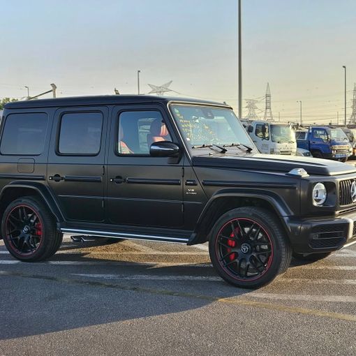 Used Mercedes-Benz G-Class AMG 63 AMG II (W463), 4.0 l, 2021 in Dubai by Lakhani Motors, Black color. Japanese Specs | AUTO.AE