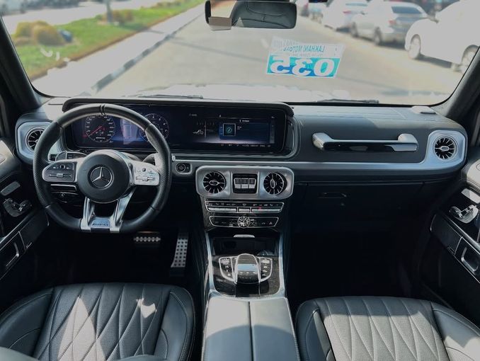 Used Mercedes-Benz G-Class AMG 63 AMG II (W463), 4.0 l, 2019 in Dubai by Lakhani Motors, Black color. Japanese Specs | AUTO.AE