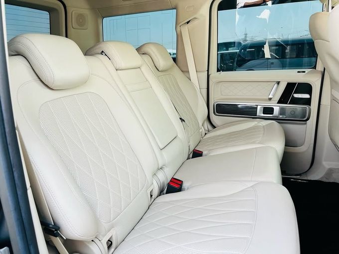 Подержанный Mercedes-Benz G-Class AMG 63 AMG II (W463), 4.0 л, 2019 в Дубае от Lakhani Motors Черный цвет. Японская | AUTO.AE
