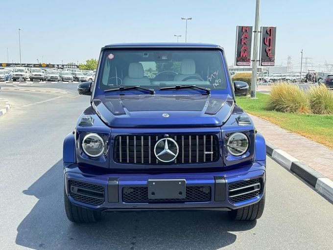 Подержанный Mercedes-Benz G-Class AMG 63 AMG II (W463), 4.0 л, 2023 в Дубае от Lakhani Motors Синий цвет. Японская | AUTO.AE