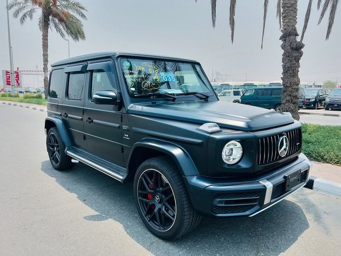 Подержанный Mercedes-Benz G-Class AMG 63 AMG II (W463), 4.0 л, 2019 в Дубае от Lakhani Motors Черный цвет. Японская | AUTO.AE