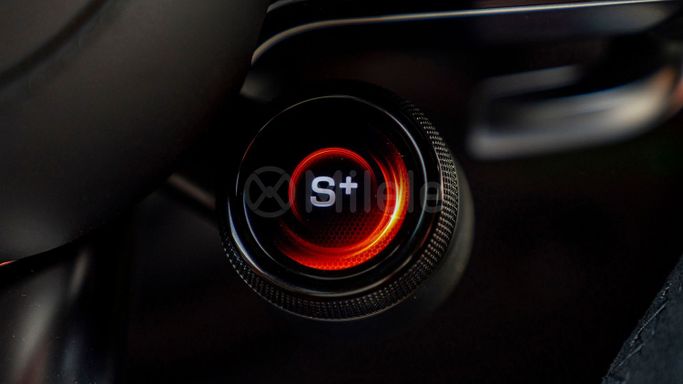 جديدة Mercedes-Benz G-Class AMG 63 AMG II (W465) تجميل الوجه, 4.0 l, 2025 في في دبي من Milele، اللون أسود. أخرى | AUTO.AE
