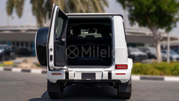 Used Mercedes-Benz G-Class AMG 63 AMG II (W463), 4.0 l, 2022 in Dubai by Milele, White color. Other | AUTO.AE