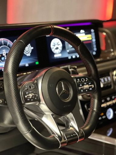 Подержанный Mercedes-Benz G-Class AMG 63 AMG II (W463), 4.0 л, 2019 в Дубае от A Class Motors Серебристый цвет.  | AUTO.AE