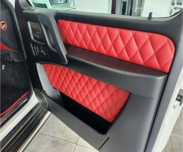 Used Mercedes-Benz G-Class AMG 63 AMG I (W463) Facelift 3, 5.5 l, 2017 in Dubai by Gulf Motors, White color. GCC Specs | AUTO.AE