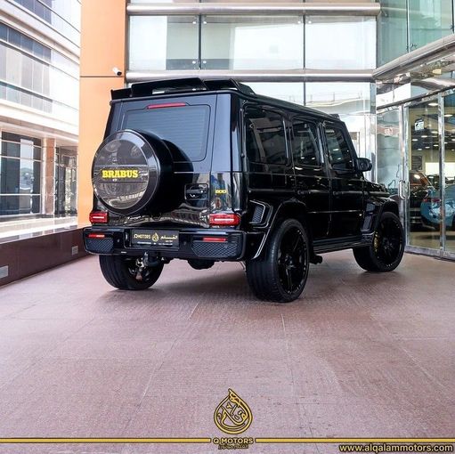 Подержанный Mercedes-Benz G-Class AMG Brabus 800 II (W463), 4.0 л, 2022 в Дубае от Q Motors Черный цвет. Европейская | AUTO.AE