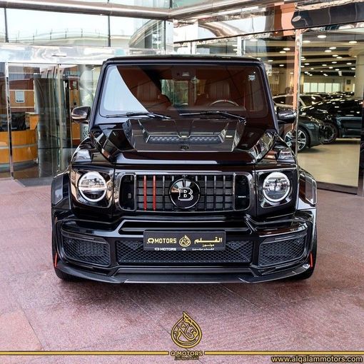 Подержанный Mercedes-Benz G-Class AMG Brabus 900 II (W463), 6.3 л, 2023 в Дубае от Q Motors Черный цвет. Европейская | AUTO.AE