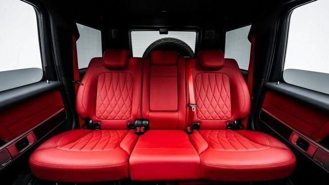 Подержанный Mercedes-Benz G-Class AMG 63 AMG II (W463), 4.0 л, 2023 в Дубае от Al Ain Class Motors Белый цвет. Европейская | AUTO.AE