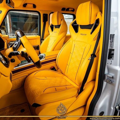 Подержанный Mercedes-Benz G-Class AMG 63 AMG II (W463), 4.0 л, 2023 в Дубае от Q Motors Серебристый цвет. Европейская | AUTO.AE