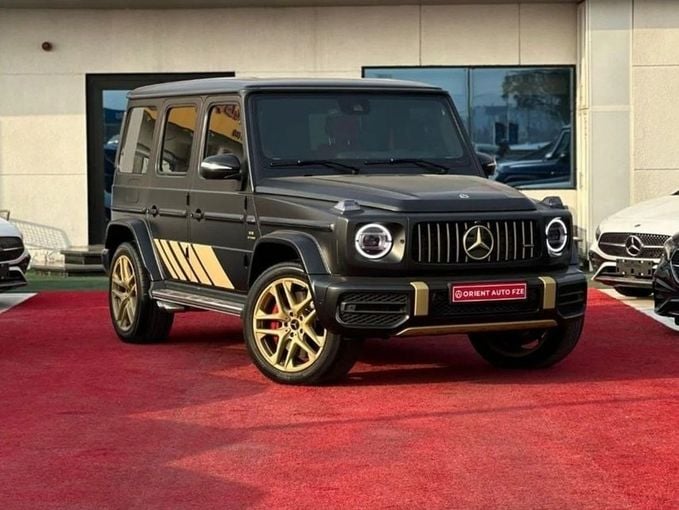 Подержанный Mercedes-Benz G-Class AMG 63 AMG II (W465) Рестайлинг, 4.0 л, 2024 в Дубае от Orient Auto FZE Черный цвет. Корейская | AUTO.AE