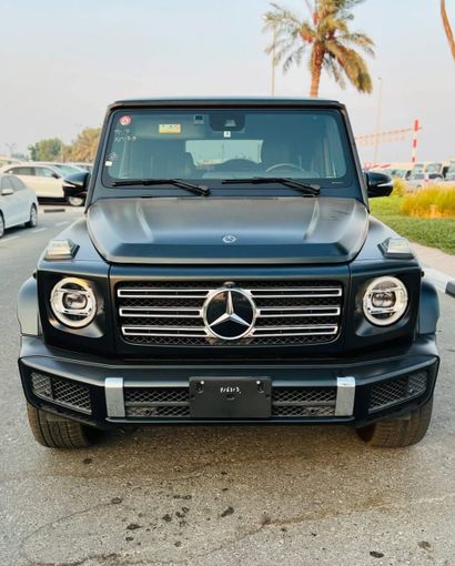 Подержанный Mercedes-Benz G-Class 550 III (W463), 4.0 л, 2019 в Дубае от Lakhani Motors Черный цвет. Японская | AUTO.AE