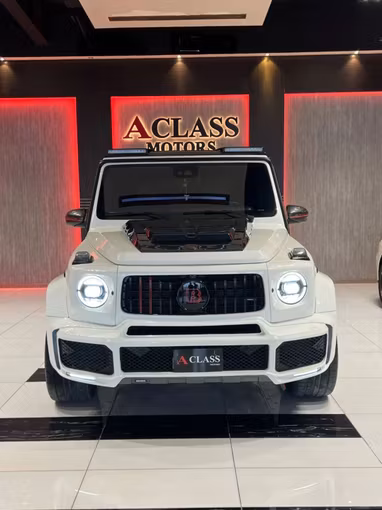 Подержанный Mercedes-Benz G-Class 500 III (W463), 4.0 л, 2019 в Дубае от A Class Motors Белый цвет.  | AUTO.AE