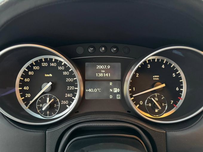 Used Mercedes-Benz GL-Class 500 II (X166), 4.7 l, 2012 in Dubai by Saeed Auto, Black color. Japanese Specs | AUTO.AE