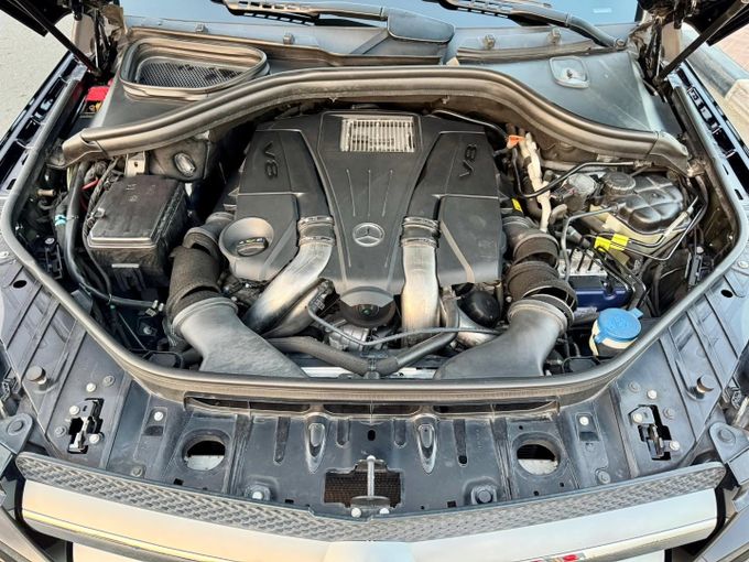Used Mercedes-Benz GL-Class 550 II (X166), 4.7 l, 2015 in Dubai by Saeed Auto, Black color. Japanese Specs | AUTO.AE