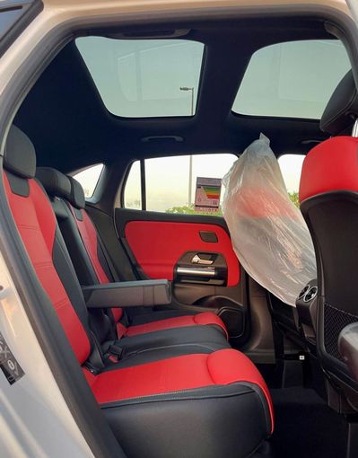 Новый Mercedes-Benz GLA 200 II (H247) Рестайлинг, 1.3 л, 2025 в Дубае от Auto Gallery DXB Белый цвет. GCC | AUTO.AE
