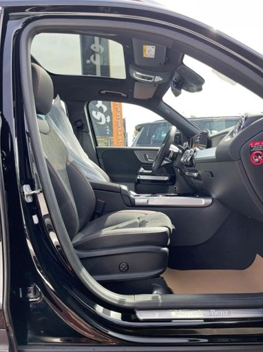 Новый Mercedes-Benz GLB 200 I (X247) Рестайлинг, 1.3 л, 2025 в Дубае от Auto Gallery DXB Черный цвет. GCC | AUTO.AE