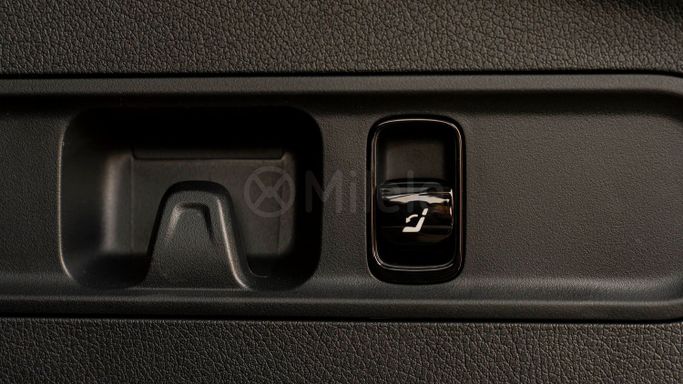Подержанный Mercedes-Benz GLC Coupe AMG 43 AMG II (C254), 2.0 л, 2025 в Дубае от Milele Черный цвет. Other | AUTO.AE