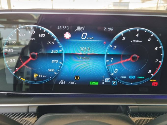 Подержанный Mercedes-Benz GLE AMG 63 AMG S II (V167) Рестайлинг, 4.0 л, 2023 в Дубае от Saeed Auto Белый цвет. Японская | AUTO.AE
