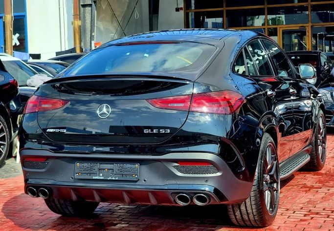 Новый Mercedes-Benz GLE AMG 53 AMG II (V167) Рестайлинг, 3.0 л, 2025 в Дубае от Auto Gallery DXB Черный цвет. GCC | AUTO.AE