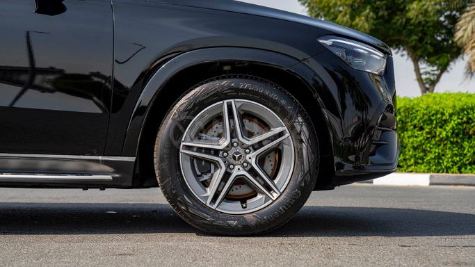 New Mercedes-Benz GLE Coupe 450 II (C167) Facelift, 3.0 l, 2025 in Dubai by Milele, Black color. Other | AUTO.AE