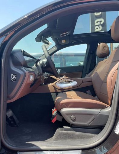 Новый Mercedes-Benz GLE 450 II (V167) Рестайлинг, 3.0 л, 2025 в Дубае от Auto Gallery DXB Черный цвет. Other | AUTO.AE
