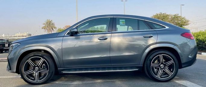 Новый Mercedes-Benz GLE 450 II (V167) Рестайлинг, 3.0 л, 2025 в Дубае от Auto Gallery DXB Серый цвет. GCC | AUTO.AE