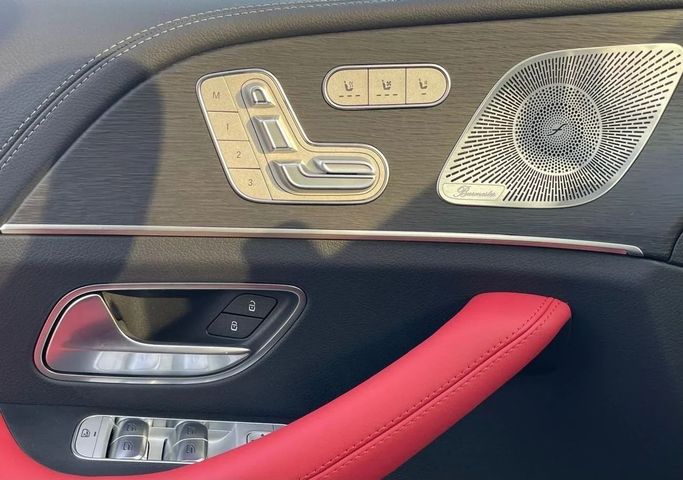 Новый Mercedes-Benz GLE 450 II (V167) Рестайлинг, 3.0 л, 2025 в Дубае от Auto Gallery DXB Черный цвет. GCC | AUTO.AE