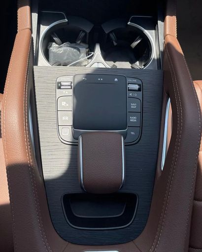 Новый Mercedes-Benz GLE 450 II (V167) Рестайлинг, 3.0 л, 2025 в Дубае от Auto Gallery DXB Черный цвет. GCC | AUTO.AE