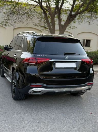 Подержанный Mercedes-Benz GLE 450 II (V167), 3.0 л, 2022 в Дубае от Gulf Motors Черный цвет. GCC | AUTO.AE