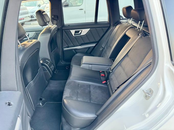 Used Mercedes-Benz GLK-Class 350 I (X204) Facelift, 3.5 l, 2014 in Dubai by Saeed Auto, White color. Japanese Specs | AUTO.AE