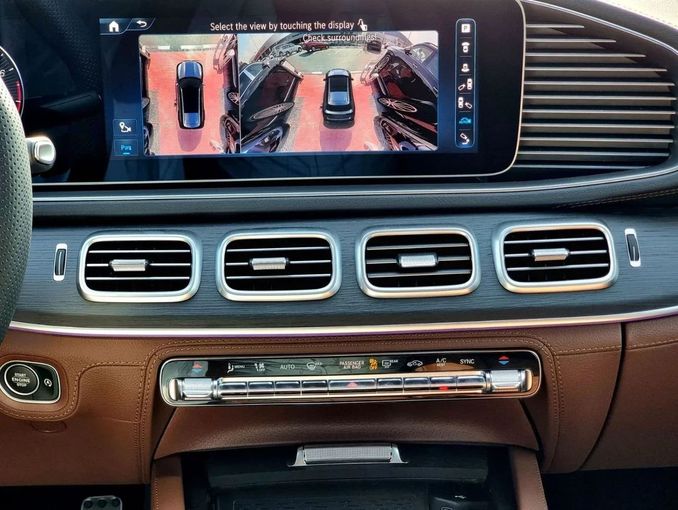 Новый Mercedes-Benz GLS 450 II (X167) Рестайлинг, 3.0 л, 2025 в Дубае от Auto Gallery DXB Черный цвет. GCC | AUTO.AE