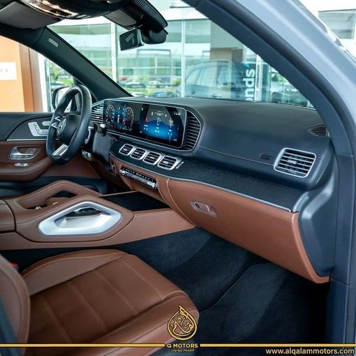 Подержанный Mercedes-Benz GLS 580 II (X167) Рестайлинг, 4.0 л, 2024 в Дубае от Q Motors Белый цвет. GCC | AUTO.AE