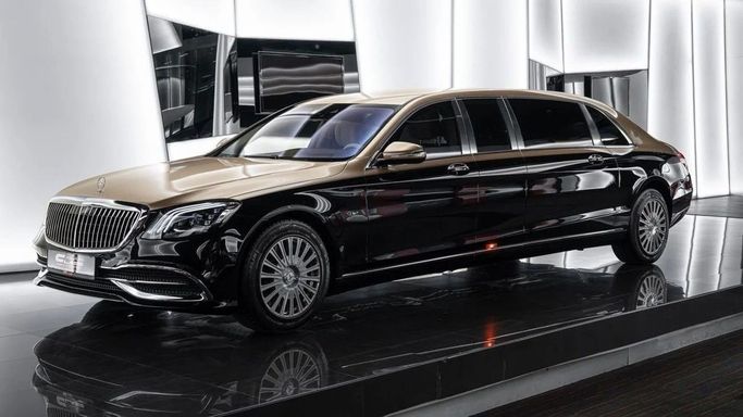 Подержанный Mercedes-Benz Maybach S-Class 650 Pullman I (X222) Рестайлинг, 6.0 л, 2019 в Дубае от Al Ain Class Motors Черный цвет. Европейская | AUTO.AE