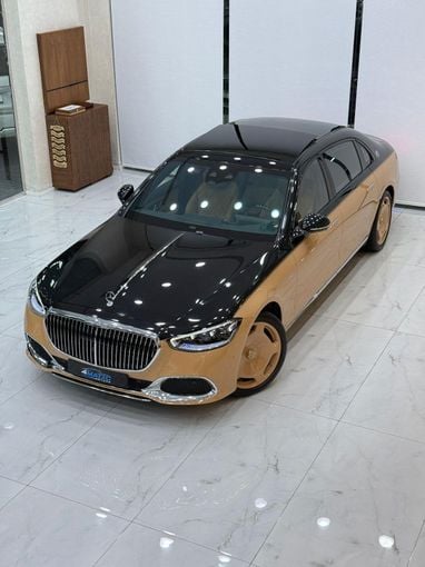 New Mercedes-Benz S-Class AMG 63 e AMG Long IV (W223), 4.0 l, 2023 in Dubai by 4 Matic Motors, Black color. GCC Specs | AUTO.AE