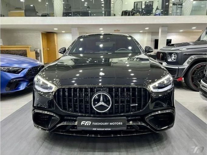 Новый Mercedes-Benz S-Class AMG 63 e AMG Long IV (W223), 4.0 л, 2024 в Дубае от Fakhoury Черный цвет. Европейская | AUTO.AE