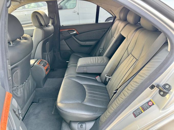 Used Mercedes-Benz S-Class AMG 55 AMG I (W220) Facelift, 5.4 l, 2003 in Dubai by Saeed Auto, Silver color. Japanese Specs | AUTO.AE