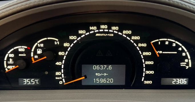 Used Mercedes-Benz S-Class AMG 55 AMG I (W220) Facelift, 5.4 l, 2003 in Dubai by Saeed Auto, Grey color. Japanese Specs | AUTO.AE