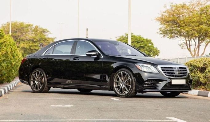 Подержанный Mercedes-Benz S-Class 560 VI (W222, C217) Рестайлинг, 4.0 л, 2019 в Дубае от Dresden Motors Черный цвет. Американская | AUTO.AE