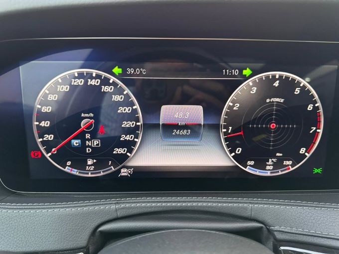 Подержанный Mercedes-Benz S-Class 560 VI (W222, C217) Рестайлинг, 4.0 л, 2018 в Дубае от Saeed Auto Черный цвет. Японская | AUTO.AE