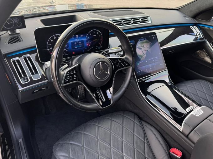 Used Mercedes-Benz S-Class 500 4MATIC VII (W223), 3.0 l, 2021 in Dubai by Saeed Auto, Black color. Japanese Specs | AUTO.AE